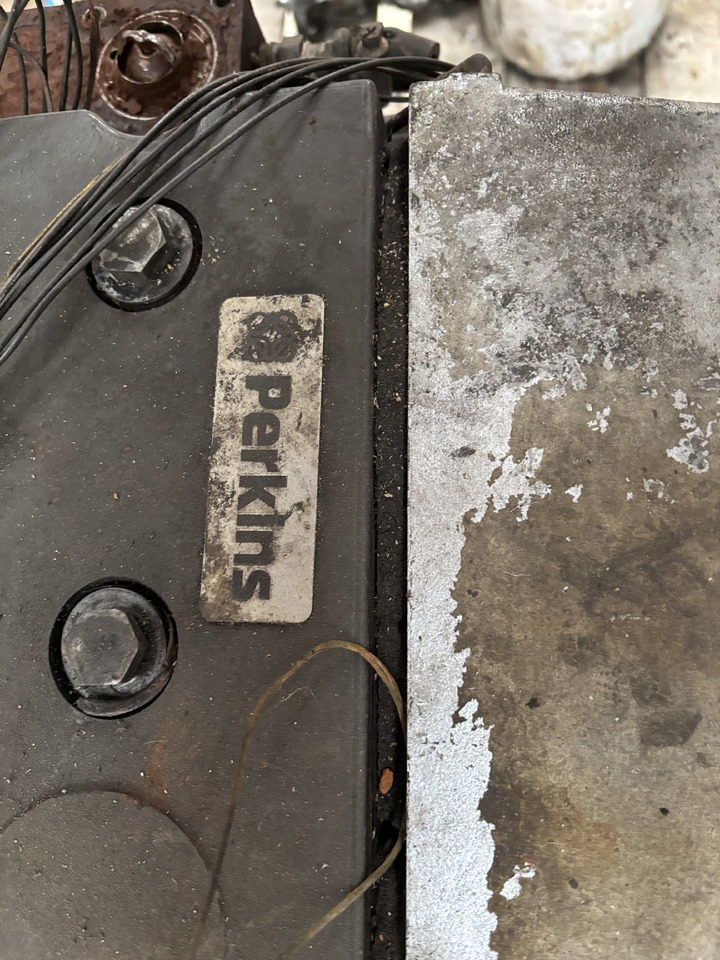 Perkins 1727/2200 Silnik Blok Pokrywa Koło Zamachowe Wał Miska CZĘŚCI - Σφόνδυλος για Γεωργικά μηχανήματα: φωτογραφία 4 Perkins 1727/2200 Silnik Blok Pokrywa Koło Zamachowe Wał Miska CZĘŚCI - Σφόνδυλος για Γεωργικά μηχανήματα: φωτογραφία 4