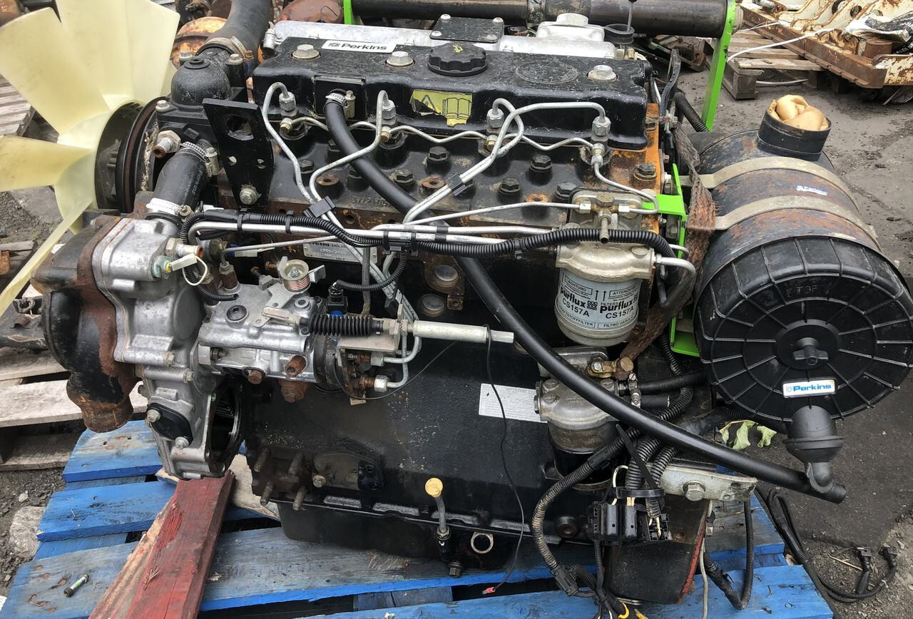 Perkins-silnik/ Perkins AR 81148 - Κινητήρας για Γεωργικά μηχανήματα: φωτογραφία 2 Perkins-silnik/ Perkins AR 81148 - Κινητήρας για Γεωργικά μηχανήματα: φωτογραφία 2