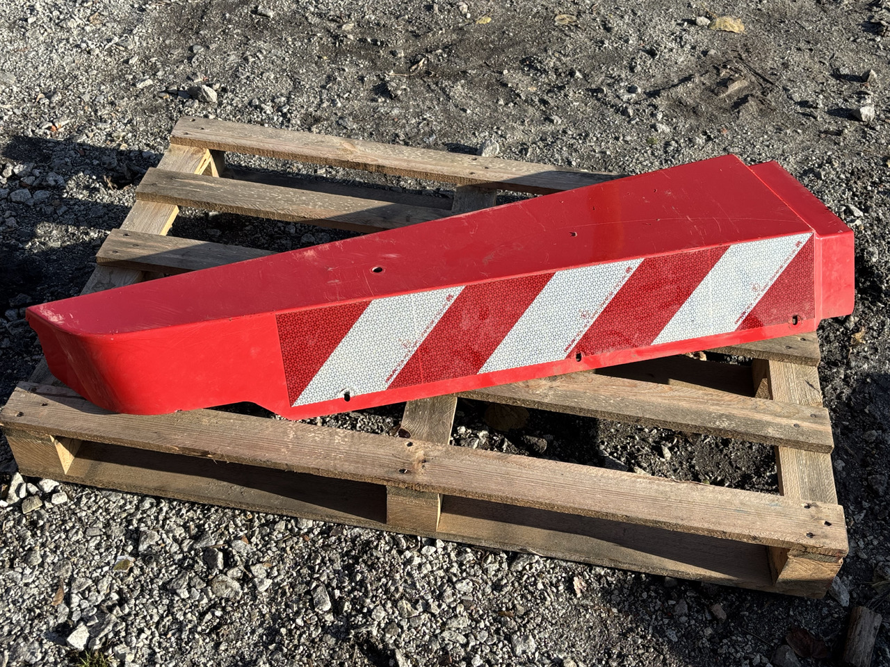 Pottinger Jumbo 7450 Przyczepa Samozbierająca - Obudowa Osłona Ostrzegawcza - Αμάξωμα και εξωτερικό για Γεωργικά μηχανήματα: φωτογραφία 1 Pottinger Jumbo 7450 Przyczepa Samozbierająca - Obudowa Osłona Ostrzegawcza - Αμάξωμα και εξωτερικό για Γεωργικά μηχανήματα: φωτογραφία 1