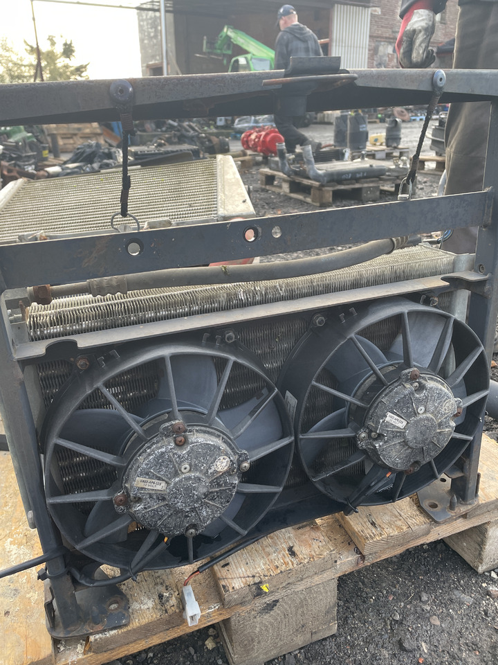 Same Rubin 150 - chłodnica - Ψυγείο λαδιού: φωτογραφία 2 Same Rubin 150 - chłodnica - Ψυγείο λαδιού: φωτογραφία 2