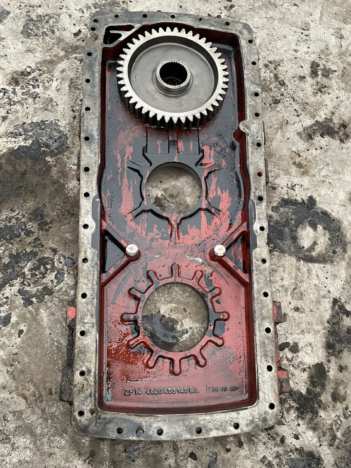 ZF 4PW45H1 Zettelmayer Volvo - skrzynia biegów - obudowa kół zębatych 4620403140 - Κιβώτιο ταχυτήτων για Γεωργικά μηχανήματα: φωτογραφία 1 ZF 4PW45H1 Zettelmayer Volvo - skrzynia biegów - obudowa kół zębatych 4620403140 - Κιβώτιο ταχυτήτων για Γεωργικά μηχανήματα: φωτογραφία 1