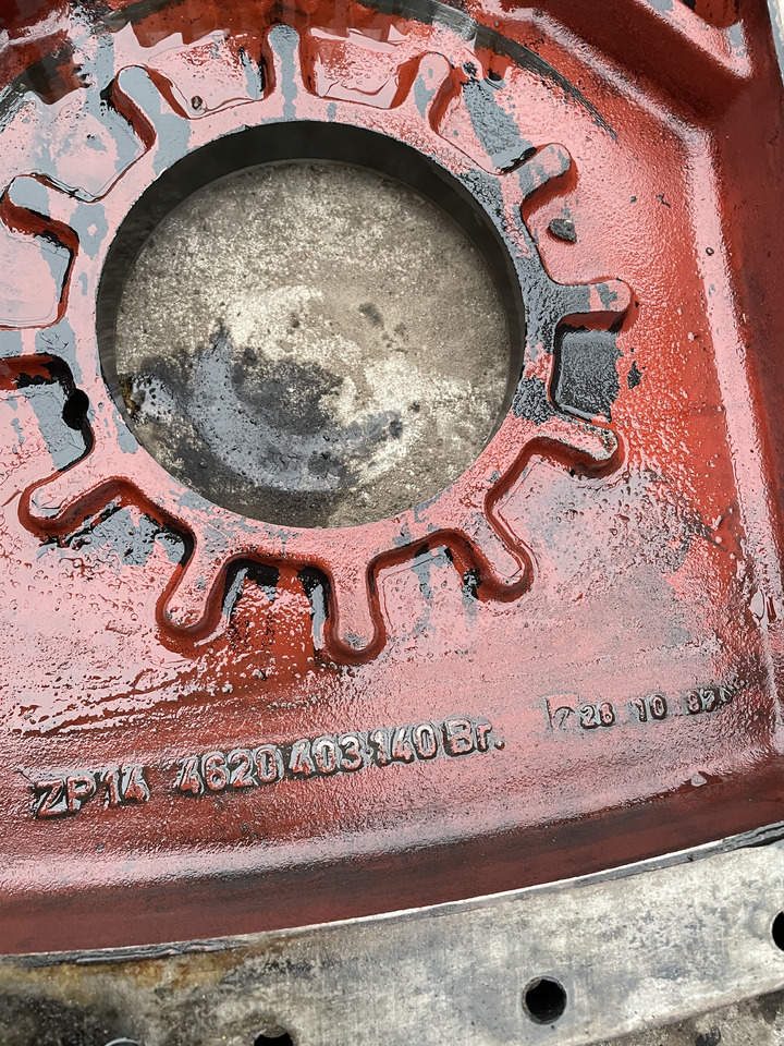 ZF 4PW45H1 Zettelmayer Volvo - skrzynia biegów - obudowa kół zębatych 4620403140 - Κιβώτιο ταχυτήτων για Γεωργικά μηχανήματα: φωτογραφία 2 ZF 4PW45H1 Zettelmayer Volvo - skrzynia biegów - obudowa kół zębatych 4620403140 - Κιβώτιο ταχυτήτων για Γεωργικά μηχανήματα: φωτογραφία 2