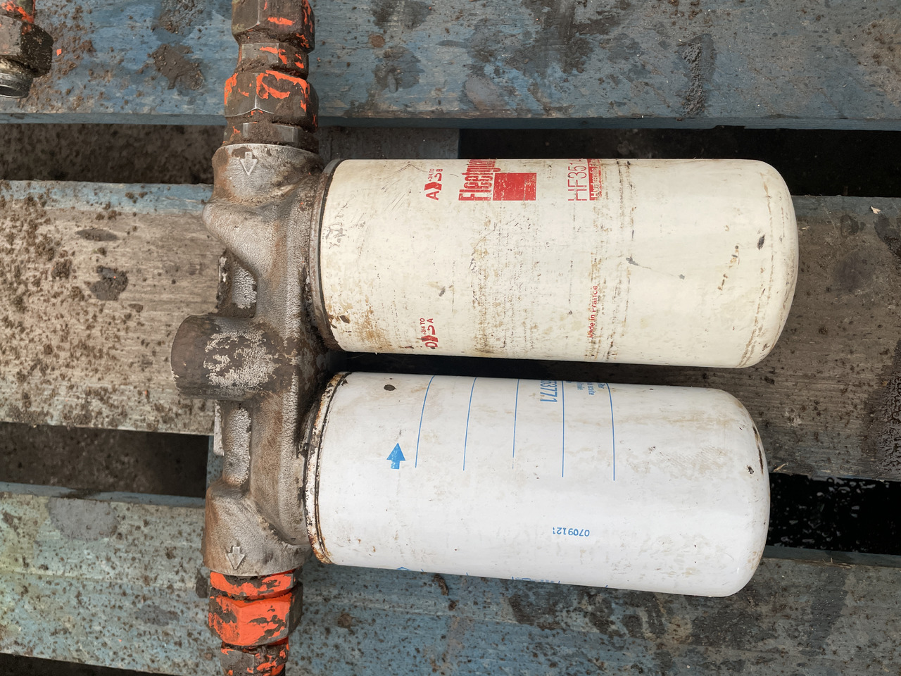 ZF 4PW45H1 Zettelmayer Volvo - skrzynia biegów - podstawa filtrów hydrauliki - Κιβώτιο ταχυτήτων για Γεωργικά μηχανήματα: φωτογραφία 1 ZF 4PW45H1 Zettelmayer Volvo - skrzynia biegów - podstawa filtrów hydrauliki - Κιβώτιο ταχυτήτων για Γεωργικά μηχανήματα: φωτογραφία 1
