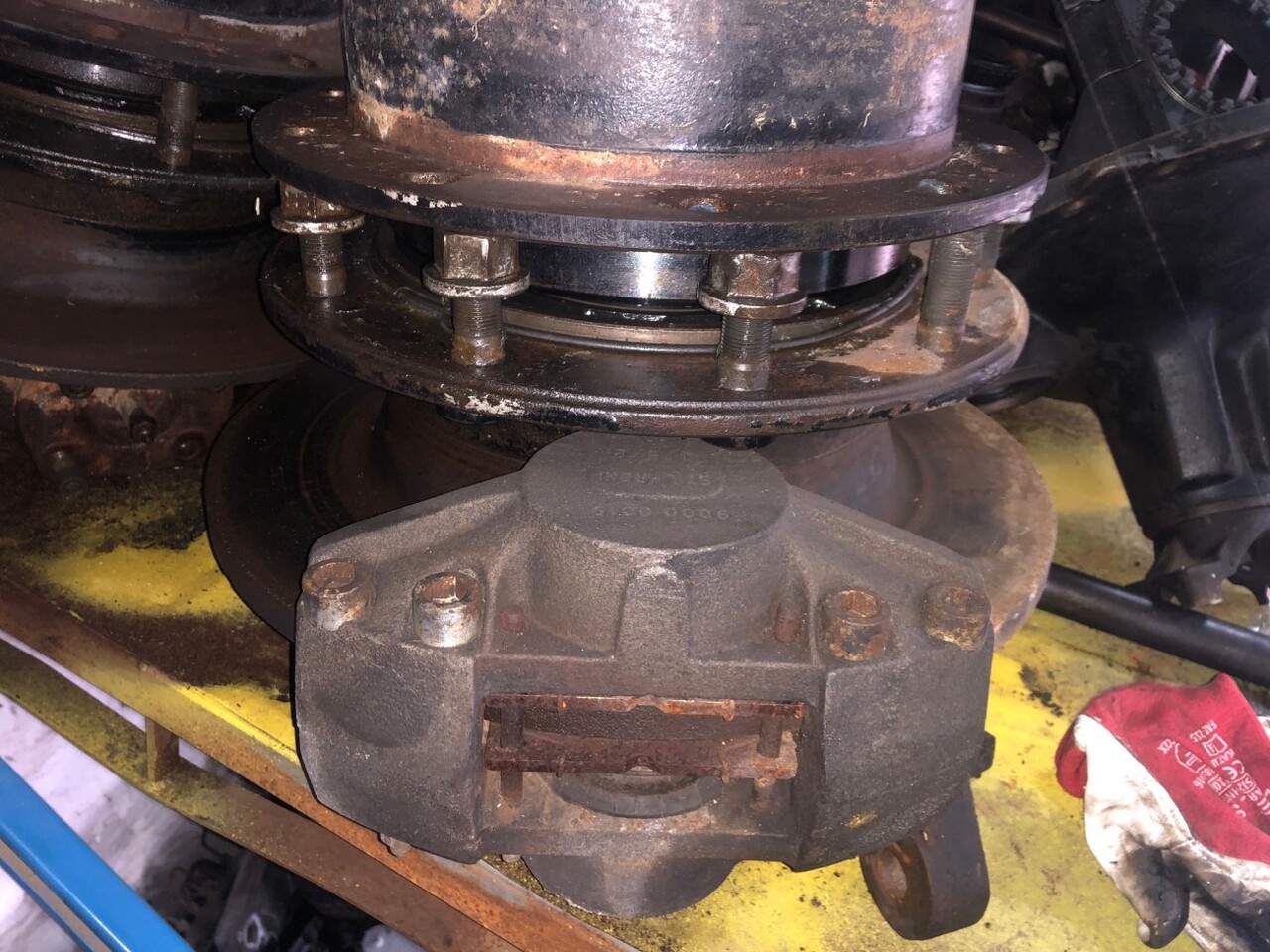 Zacisk hamulcowy przedni JCB Fastrack - Δαγκάνα φρένων για Γεωργικά μηχανήματα: φωτογραφία 1 Zacisk hamulcowy przedni JCB Fastrack - Δαγκάνα φρένων για Γεωργικά μηχανήματα: φωτογραφία 1