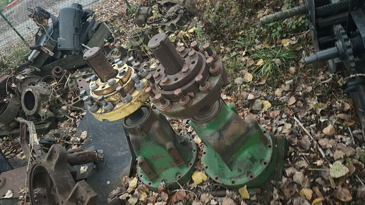 Zwolnica tylną john deere 7600 - 7800 - Μοτέρ πορείας για Γεωργικά μηχανήματα: φωτογραφία 1 Zwolnica tylną john deere 7600 - 7800 - Μοτέρ πορείας για Γεωργικά μηχανήματα: φωτογραφία 1