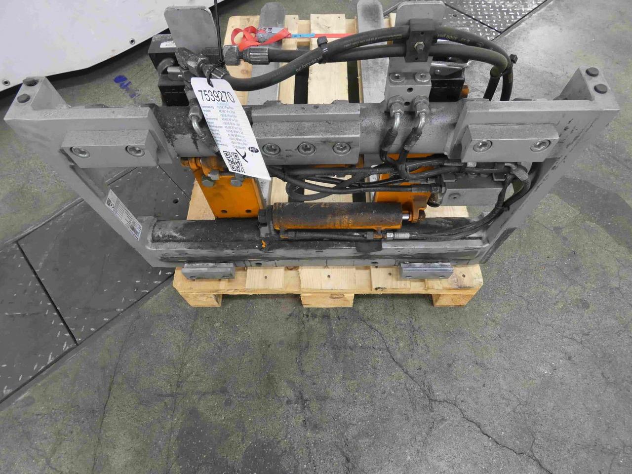 Durwen Fork positioner FEM 2 RZV25 - Παρελκόμενα για Ανυψωτικό μηχάνημα: φωτογραφία 5 Durwen Fork positioner FEM 2 RZV25 - Παρελκόμενα για Ανυψωτικό μηχάνημα: φωτογραφία 5