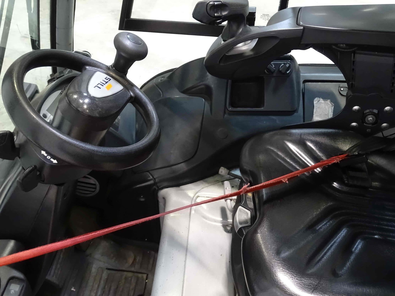 STILL RX60-30 - Ηλεκτροκίνητο περονοφόρο: φωτογραφία 4 STILL RX60-30 - Ηλεκτροκίνητο περονοφόρο: φωτογραφία 4