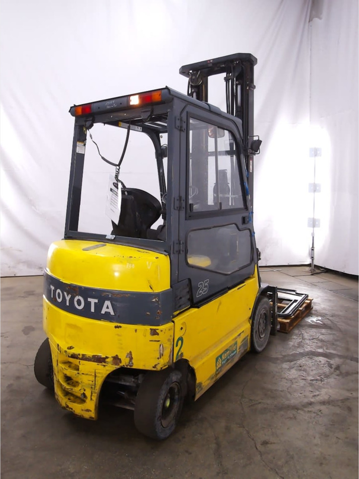 Toyota 7FBMF25 - Ηλεκτροκίνητο περονοφόρο: φωτογραφία 3 Toyota 7FBMF25 - Ηλεκτροκίνητο περονοφόρο: φωτογραφία 3