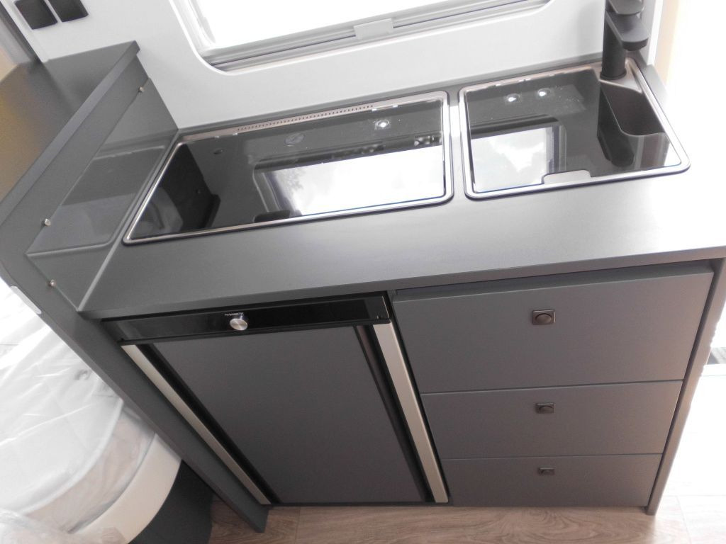 Καινούριο Ρυμουλκούμενο τροχόσπιτο Fendt Apero 465 TG Klima Autark 2024 sofort verf. Fendt Apero 465 TG KLIMA BATTERIE 1800kg uvm+++: φωτογραφία 9 Καινούριο Ρυμουλκούμενο τροχόσπιτο Fendt Apero 465 TG Klima Autark 2024 sofort verf. Fendt Apero 465 TG KLIMA BATTERIE 1800kg uvm+++: φωτογραφία 9