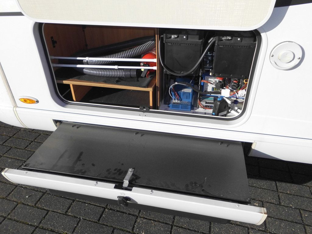 HYMER / ERIBA / HYMERCAR Tramp SL 704 Hubstützen, Solar, AHK uvm++++ - Ημιενιαίο αυτοκινούμενο: φωτογραφία 5 HYMER / ERIBA / HYMERCAR Tramp SL 704 Hubstützen, Solar, AHK uvm++++ - Ημιενιαίο αυτοκινούμενο: φωτογραφία 5