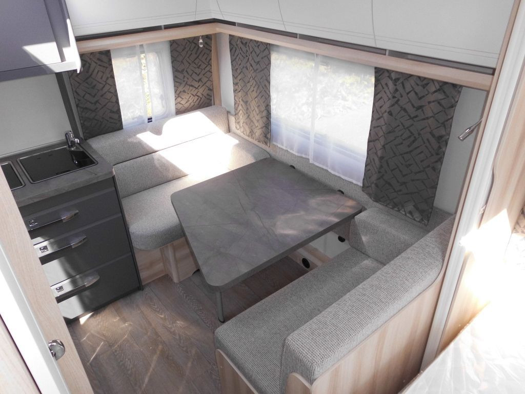 Hobby De Luxe 400 SFe 2025 1500kg. Hobby De Luxe 400 SFe Lagerabverkauf! - Ρυμουλκούμενο τροχόσπιτο: φωτογραφία 5 Hobby De Luxe 400 SFe 2025 1500kg. Hobby De Luxe 400 SFe Lagerabverkauf! - Ρυμουλκούμενο τροχόσπιτο: φωτογραφία 5