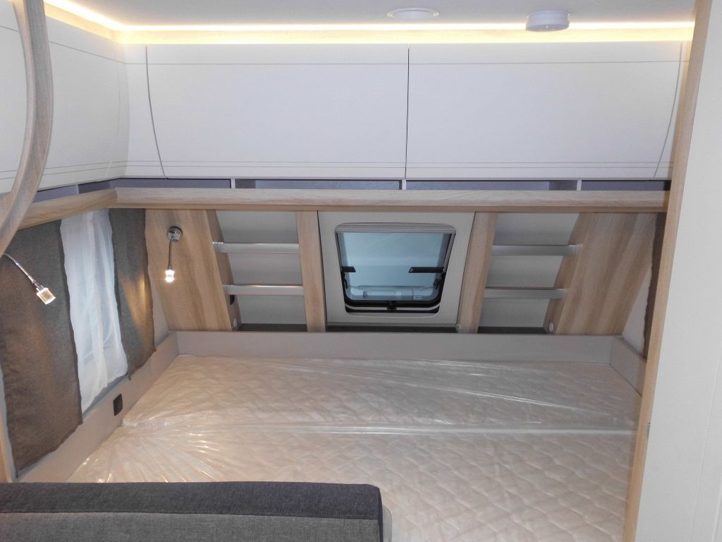 Ρυμουλκούμενο τροχόσπιτο Hobby De Luxe 490 KMF 2026 GARAGE AUTARK 1800kg.+++: φωτογραφία 11 Ρυμουλκούμενο τροχόσπιτο Hobby De Luxe 490 KMF 2026 GARAGE AUTARK 1800kg.+++: φωτογραφία 11