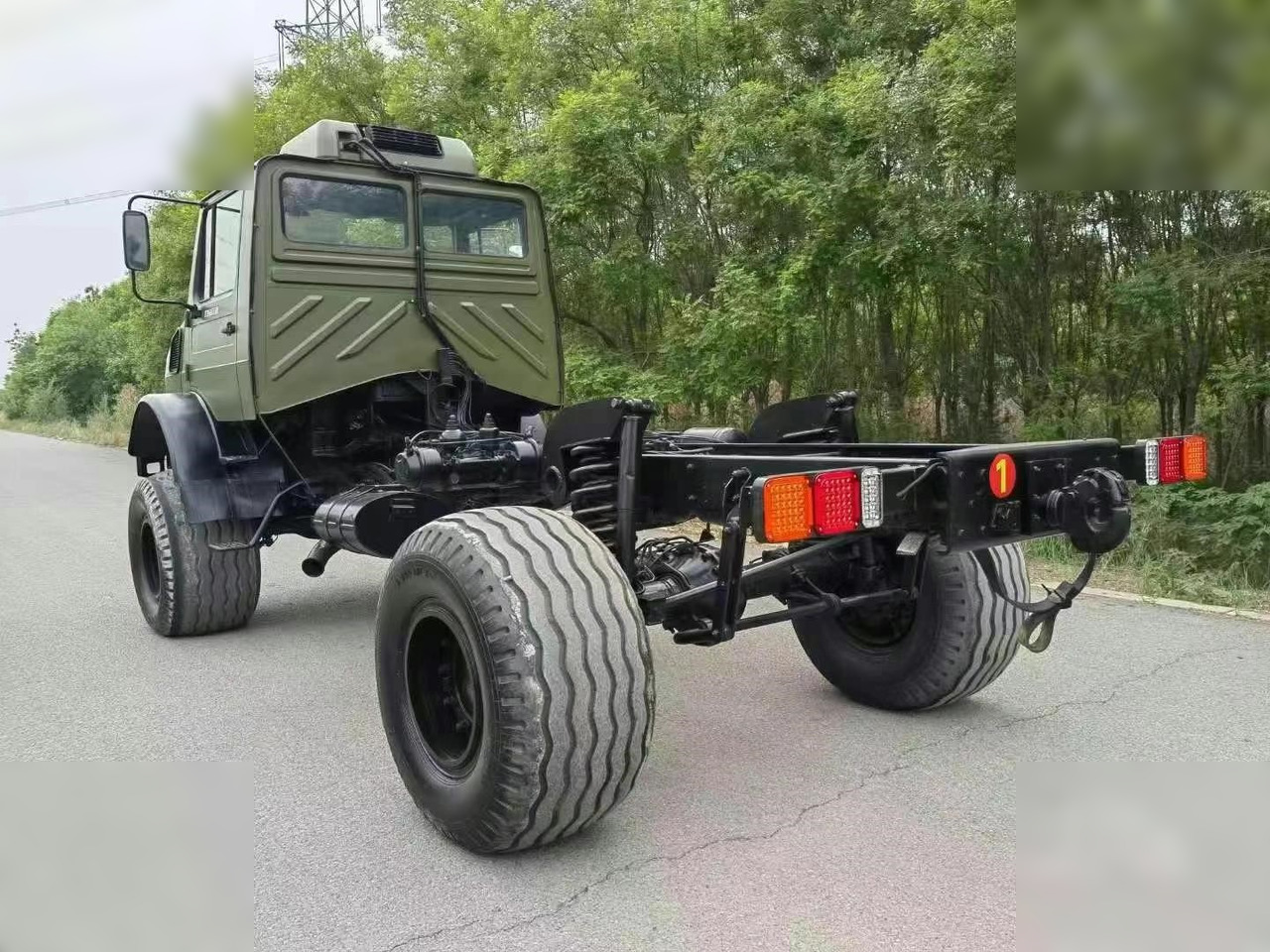 1995 MERCEDES-BENZ UNIMOG 2150 - Φορτηγό σασί: φωτογραφία 2 1995 MERCEDES-BENZ UNIMOG 2150 - Φορτηγό σασί: φωτογραφία 2