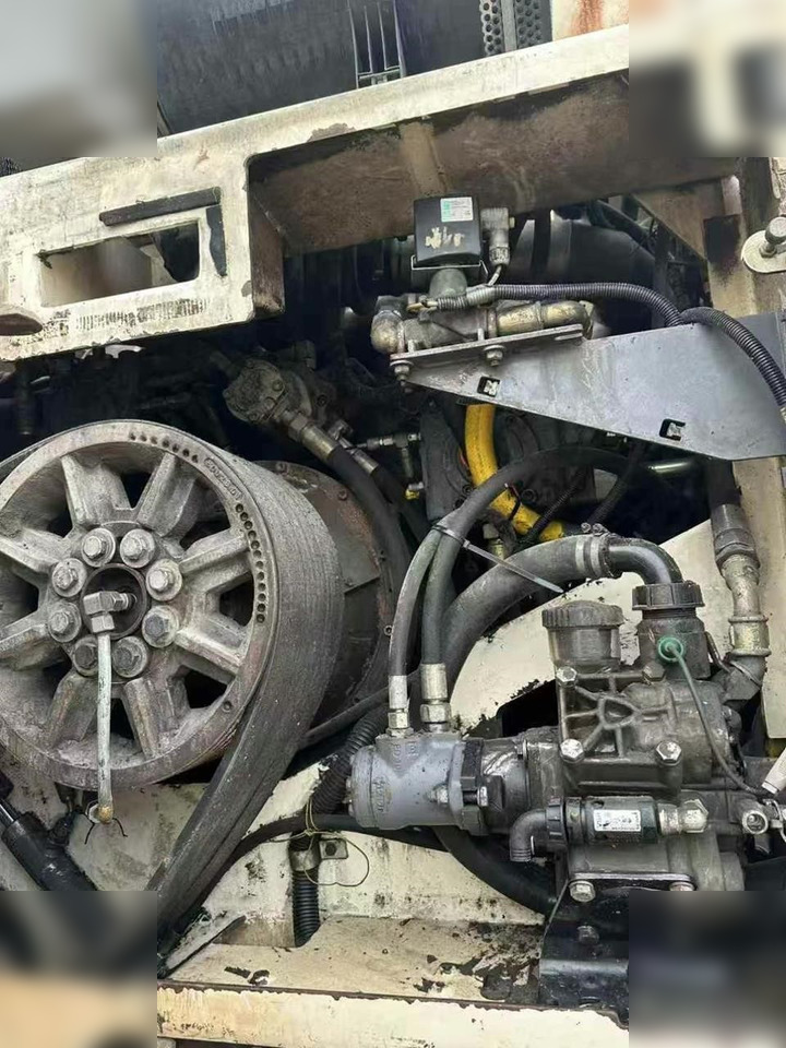 2011 WIRTGEN W2100 - Φρέζα ασφάλτου: φωτογραφία 4 2011 WIRTGEN W2100 - Φρέζα ασφάλτου: φωτογραφία 4
