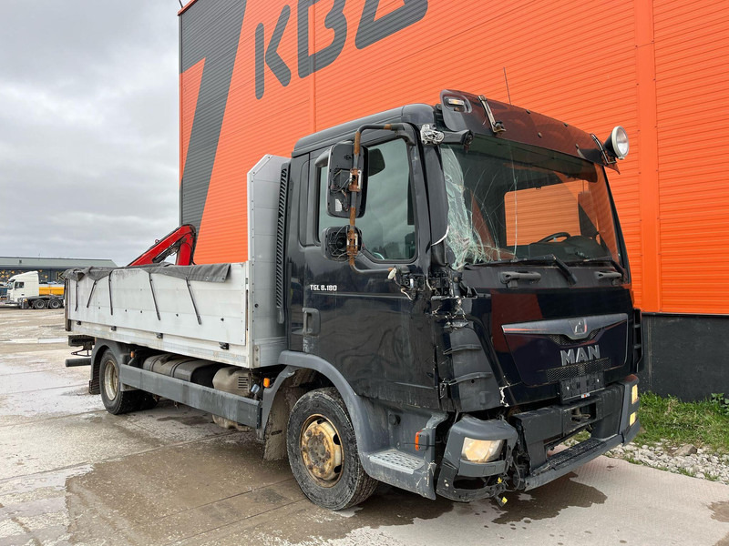 MAN TGL 8.180 4x2 CAB DAMAGE ! / Fassi F28 / PLATFORM L=4366 mm - Φορτηγό με ανοιχτή καρότσα, Φορτηγό με γερανό: φωτογραφία 4 MAN TGL 8.180 4x2 CAB DAMAGE ! / Fassi F28 / PLATFORM L=4366 mm - Φορτηγό με ανοιχτή καρότσα, Φορτηγό με γερανό: φωτογραφία 4