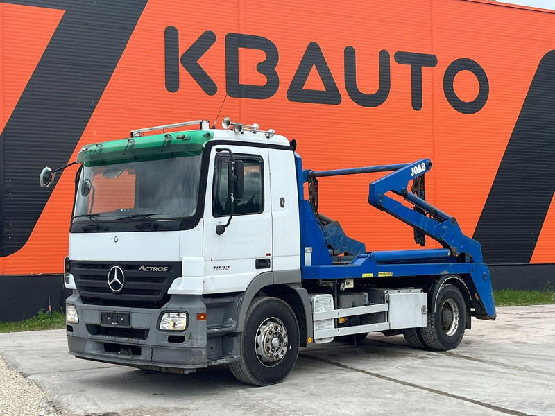 Mercedes-Benz Actros 1832 4x2 JOAB HL 14 U - Φορτηγό καδοφόρος φορτωτής: φωτογραφία 1 Mercedes-Benz Actros 1832 4x2 JOAB HL 14 U - Φορτηγό καδοφόρος φορτωτής: φωτογραφία 1