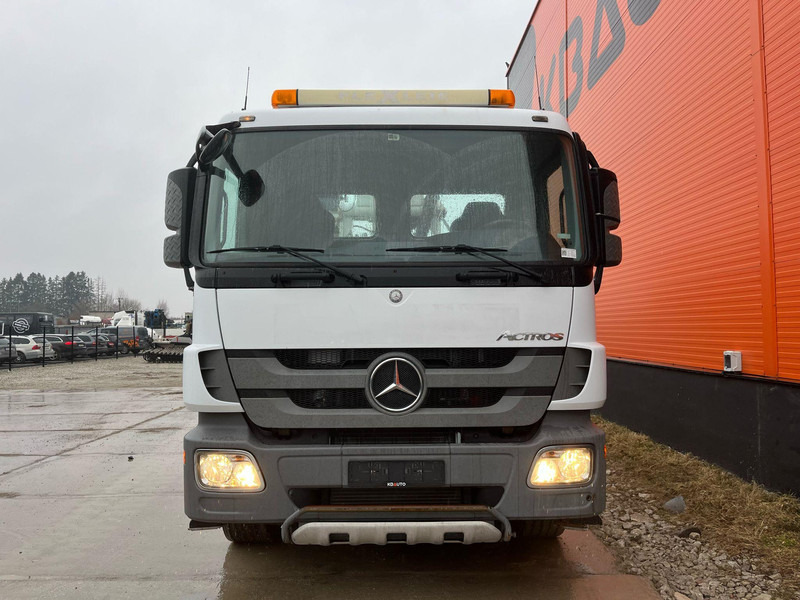 Mercedes-Benz Actros 2636 6x4 FOR SALE AS CHASSIS / ONLY 28159 km / V6 ENGINE / FULL STEEL - Φορτηγό σασί: φωτογραφία 2 Mercedes-Benz Actros 2636 6x4 FOR SALE AS CHASSIS / ONLY 28159 km / V6 ENGINE / FULL STEEL - Φορτηγό σασί: φωτογραφία 2