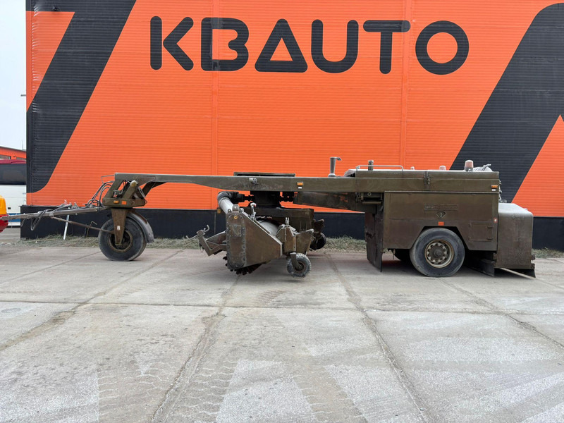 SCHÖRLING P17FV BROOM / BLOWER / 3053 HOURS - Σάρωθρο δρόμων: φωτογραφία 3 SCHÖRLING P17FV BROOM / BLOWER / 3053 HOURS - Σάρωθρο δρόμων: φωτογραφία 3