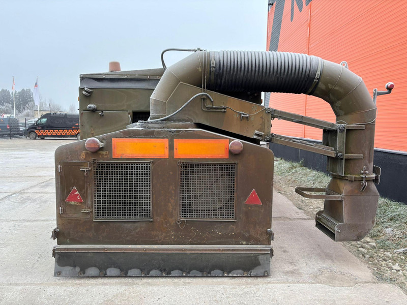 SCHÖRLING P17FV BROOM / BLOWER / 3053 HOURS - Σάρωθρο δρόμων: φωτογραφία 5 SCHÖRLING P17FV BROOM / BLOWER / 3053 HOURS - Σάρωθρο δρόμων: φωτογραφία 5