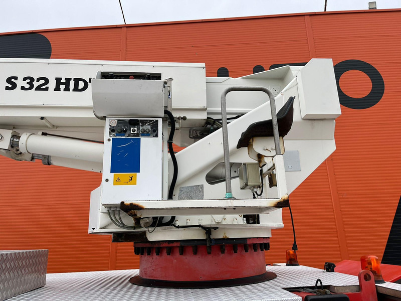 Leasing Scania P 114 6x2*4 BRONTO S 32 HDT / 32 meters / 440 kg Scania P 114 6x2*4 BRONTO S 32 HDT / 32 meters / 440 kg: φωτογραφία 12 Leasing Scania P 114 6x2*4 BRONTO S 32 HDT / 32 meters / 440 kg Scania P 114 6x2*4 BRONTO S 32 HDT / 32 meters / 440 kg: φωτογραφία 12