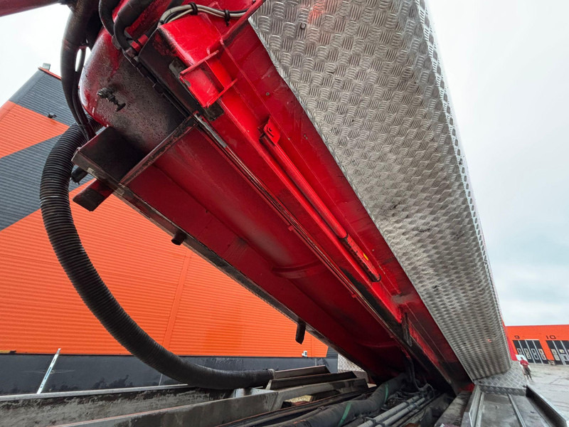 Όχημα εκκένωσης βόθρων Scania P 124 6x2*4 KORP&SON / TANK 8000 l / VACUUM Wittig RFW260 / PRESSURE Uraca DK716 140 bar / 400 l/min: φωτογραφία 10 Όχημα εκκένωσης βόθρων Scania P 124 6x2*4 KORP&SON / TANK 8000 l / VACUUM Wittig RFW260 / PRESSURE Uraca DK716 140 bar / 400 l/min: φωτογραφία 10