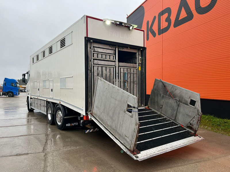 Φορτηγό μεταφορά ζώων Scania R 580 6x2*4 RETARDER / BOX L=8168 mm: φωτογραφία 10 Φορτηγό μεταφορά ζώων Scania R 580 6x2*4 RETARDER / BOX L=8168 mm: φωτογραφία 10