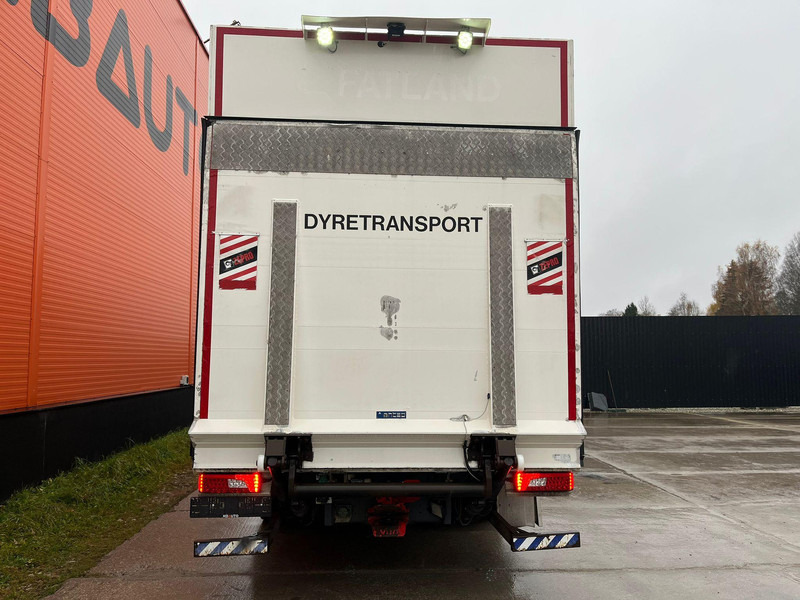 Φορτηγό μεταφορά ζώων Scania R 580 6x2*4 RETARDER / BOX L=8168 mm: φωτογραφία 7 Φορτηγό μεταφορά ζώων Scania R 580 6x2*4 RETARDER / BOX L=8168 mm: φωτογραφία 7