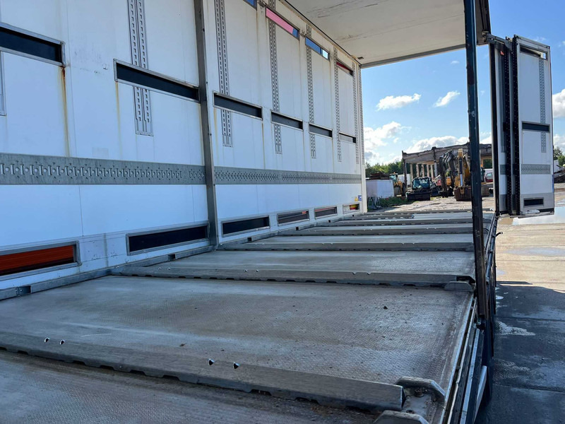Επικαθήμενο μεταφορά ζώων Schmitz Cargobull NKS SCB S3B BOX L=13682 mm: φωτογραφία 12