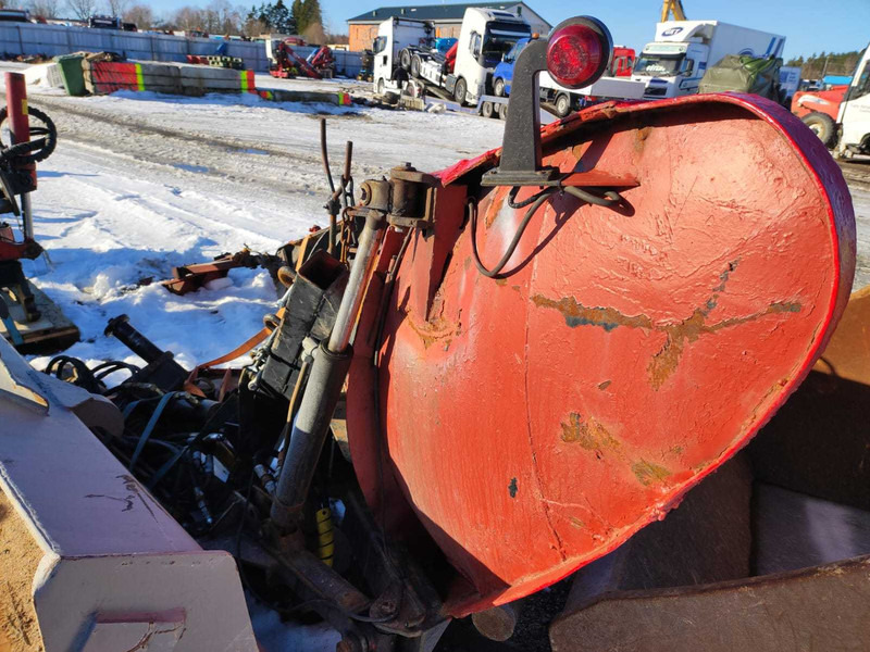 Svedala ARBRÅ HYDRAULIC STRAIGHT SNOW PLOW / LUMESAHK - Εκχιονιστικό μηχάνημα: φωτογραφία 3 Svedala ARBRÅ HYDRAULIC STRAIGHT SNOW PLOW / LUMESAHK - Εκχιονιστικό μηχάνημα: φωτογραφία 3
