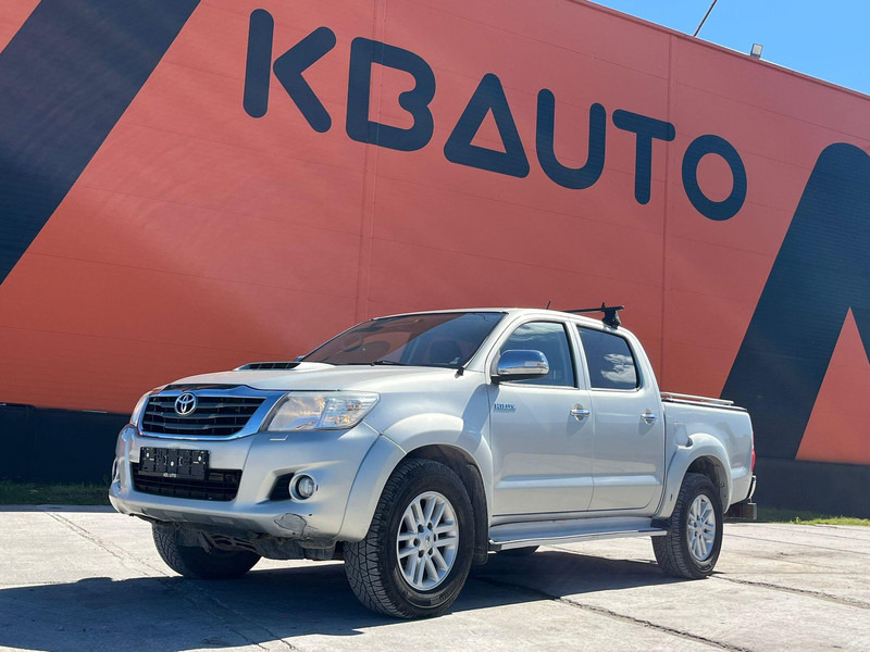 Toyota Hilux 4x4 - Ημιφορτηγό: φωτογραφία 1 Toyota Hilux 4x4 - Ημιφορτηγό: φωτογραφία 1