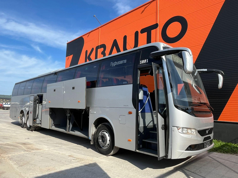 Volvo B8R 9700 H 6x2*4 61+1 SEATS / AC / AUXILIARY HEATER / WC - Πούλμαν: φωτογραφία 1 Volvo B8R 9700 H 6x2*4 61+1 SEATS / AC / AUXILIARY HEATER / WC - Πούλμαν: φωτογραφία 1