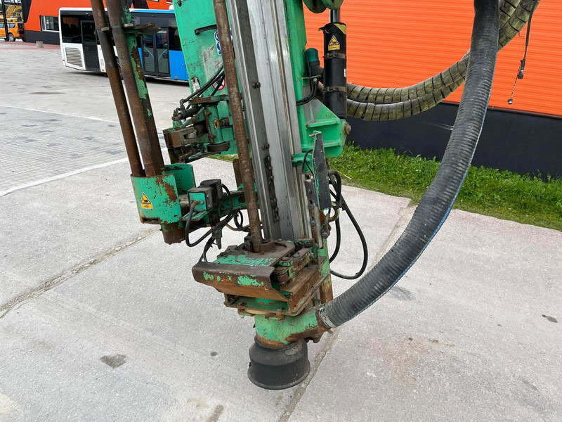 Ερπυστριοφόρος εκσκαφέας Volvo EC 300 E WITH MONTABERT CPA 295 DRILL PRICE 123900.-: φωτογραφία 10