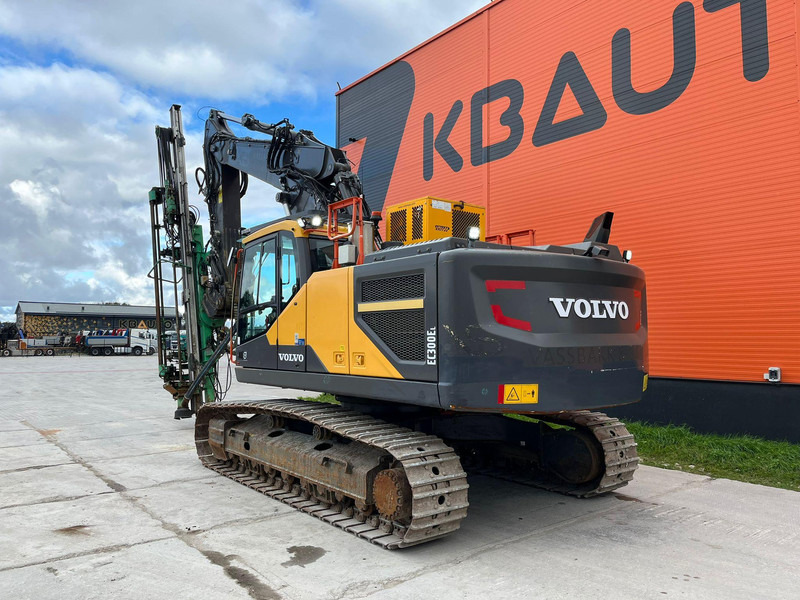 Ερπυστριοφόρος εκσκαφέας Volvo EC 300 E WITH MONTABERT CPA 295 DRILL PRICE 123900.-: φωτογραφία 7