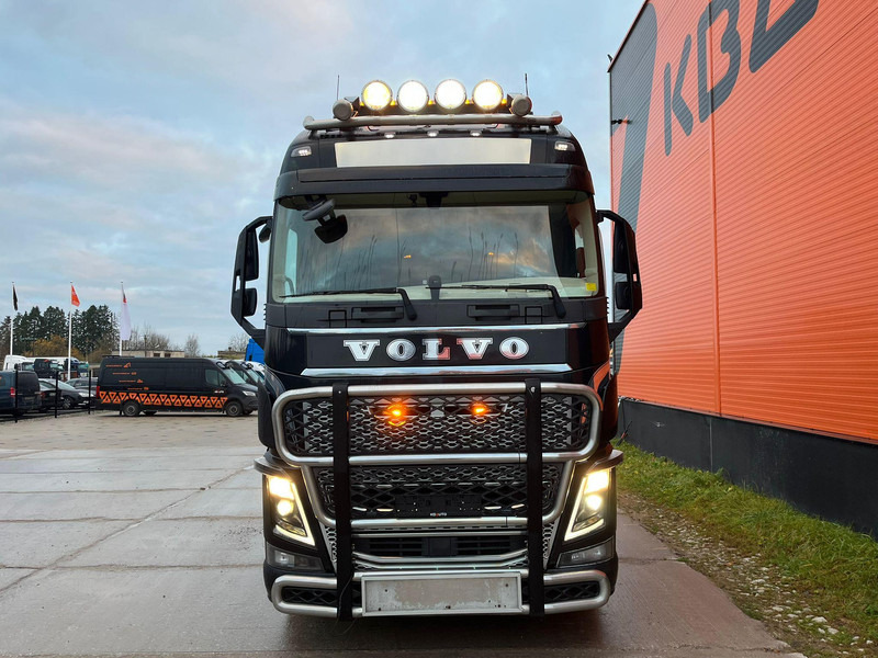 Volvo FH 16 750 6x4 GCW 80 ton / RETARDER / HYDRAULICS / TANDEM AXLE LIFT - Τράκτορας: φωτογραφία 3 Volvo FH 16 750 6x4 GCW 80 ton / RETARDER / HYDRAULICS / TANDEM AXLE LIFT - Τράκτορας: φωτογραφία 3