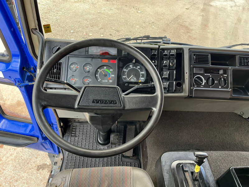 Φορτηγό με ανοιχτή καρότσα, Φορτηγό με γερανό Volvo FL 608 4x2 PK 8200 / BOX L=4249 mm: φωτογραφία 17 Φορτηγό με ανοιχτή καρότσα, Φορτηγό με γερανό Volvo FL 608 4x2 PK 8200 / BOX L=4249 mm: φωτογραφία 17