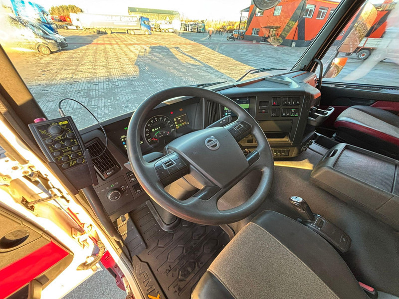 Leasing Volvo FM 330 4x2 LAXO LD126VA-2 / PLATFORM L=4300-5928 mm Volvo FM 330 4x2 LAXO LD126VA-2 / PLATFORM L=4300-5928 mm: φωτογραφία 16