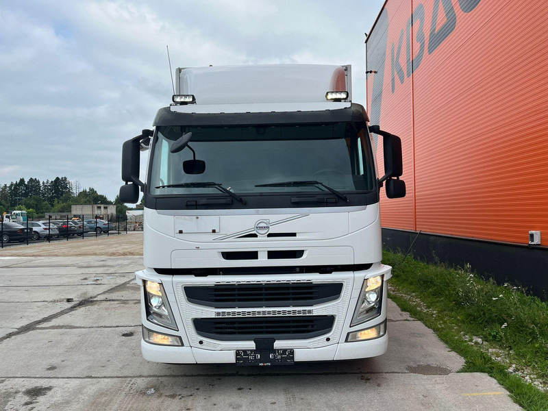 Volvo FM 410 6x2 RETARDER BOX L=7672 - Φορτηγό κόφα: φωτογραφία 3 Volvo FM 410 6x2 RETARDER BOX L=7672 - Φορτηγό κόφα: φωτογραφία 3