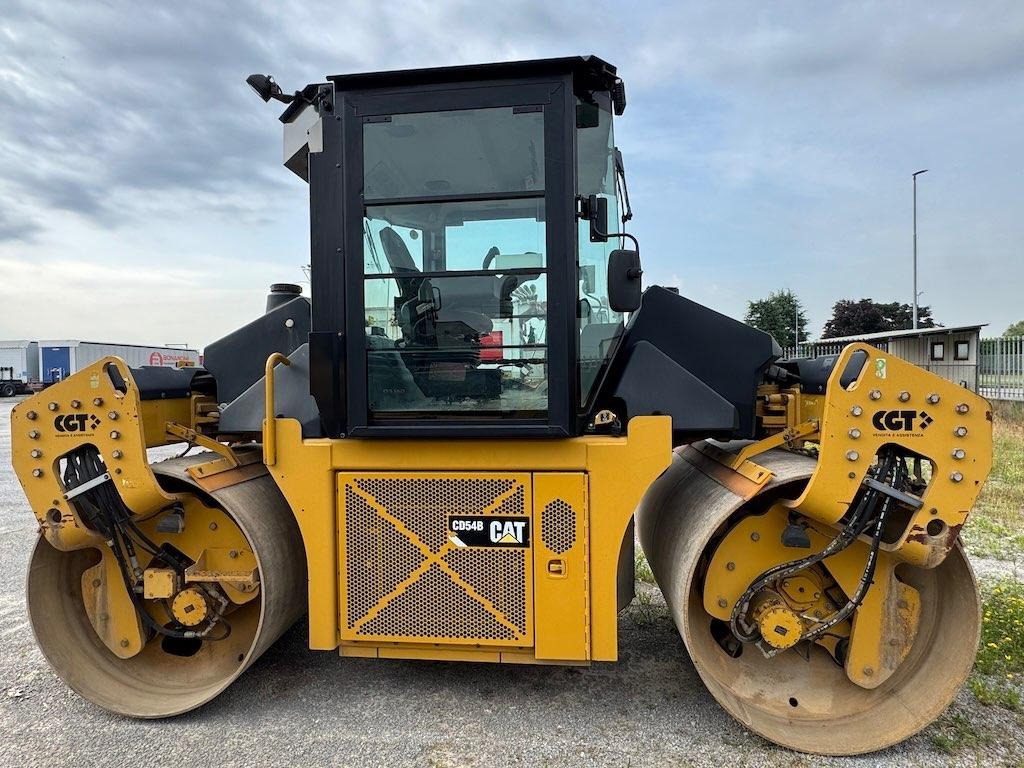 Caterpillar CD54B - Ασφαλτικός οδοστρωτήρας: φωτογραφία 5 Caterpillar CD54B - Ασφαλτικός οδοστρωτήρας: φωτογραφία 5