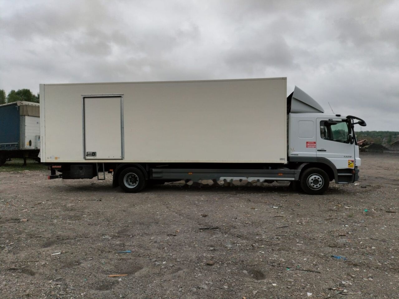 Mercedes-Benz ATEGO 1329 - Φορτηγό ισοθερμικό: φωτογραφία 3 Mercedes-Benz ATEGO 1329 - Φορτηγό ισοθερμικό: φωτογραφία 3