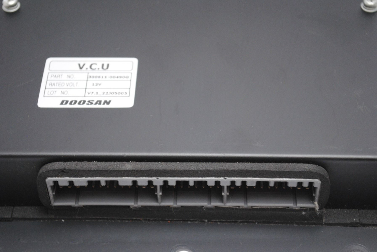 Controller vcu Doosan 300611-00490G 12V - Ηλεκτρονική μονάδα ελέγχου για Κατασκευή μηχανήματα: φωτογραφία 4 Controller vcu Doosan 300611-00490G 12V - Ηλεκτρονική μονάδα ελέγχου για Κατασκευή μηχανήματα: φωτογραφία 4