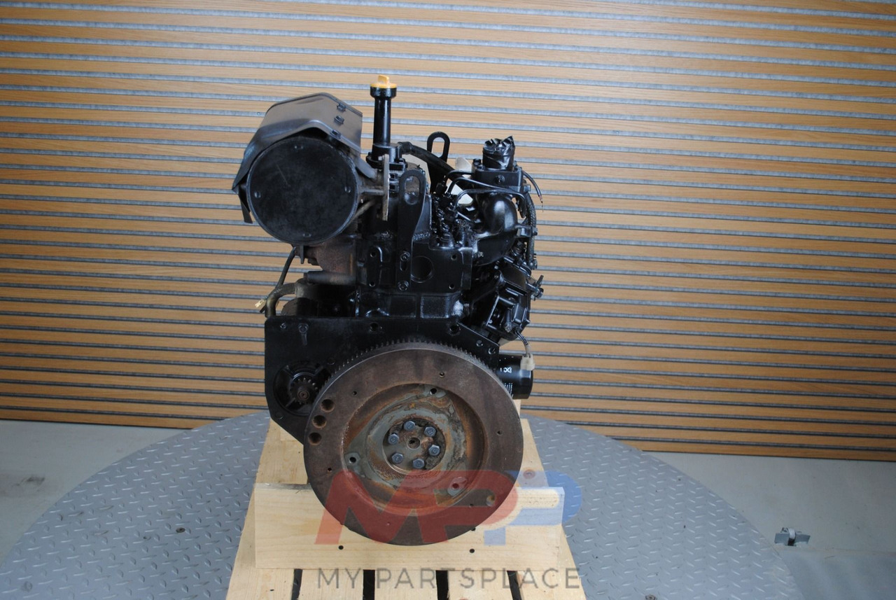 Yanmar Yanmar 3TN84 - Κινητήρας: φωτογραφία 3 Yanmar Yanmar 3TN84 - Κινητήρας: φωτογραφία 3