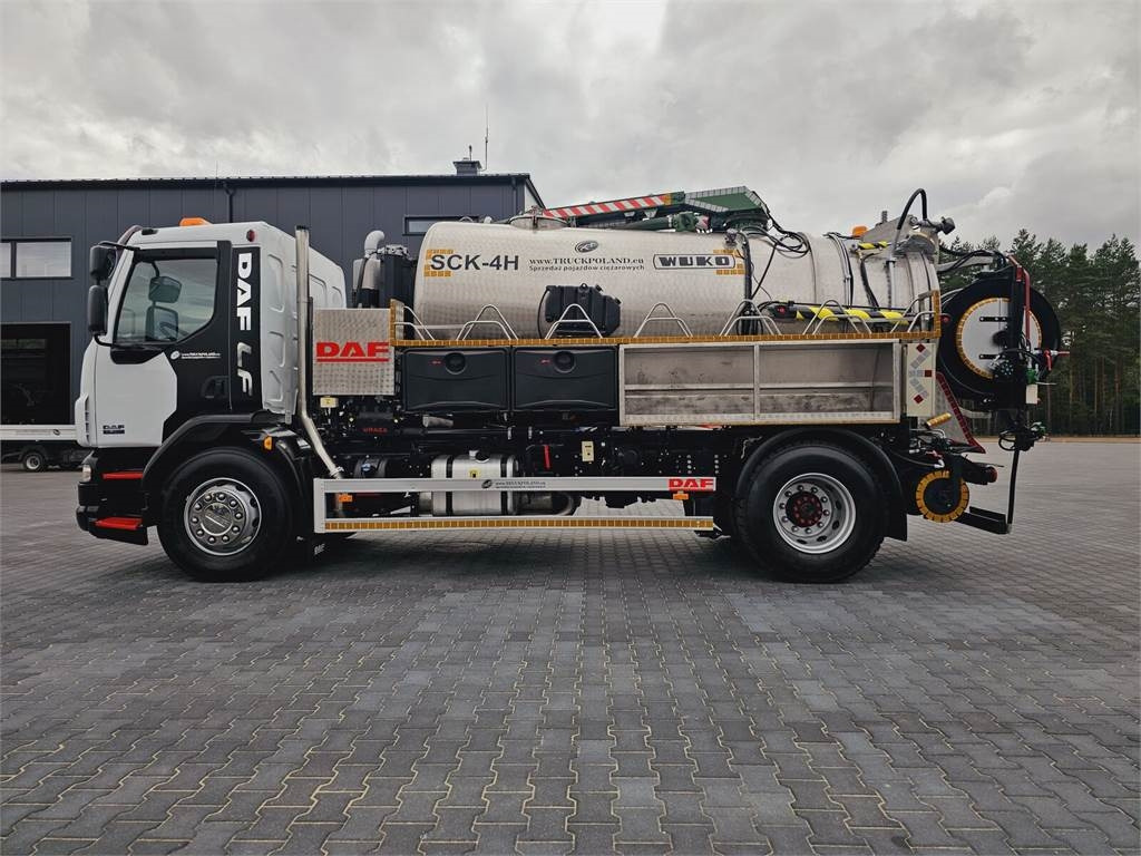 DAF WUKO SCK-4HW for collecting waste liquid separator - Όχημα εκκένωσης βόθρων: φωτογραφία 4 DAF WUKO SCK-4HW for collecting waste liquid separator - Όχημα εκκένωσης βόθρων: φωτογραφία 4
