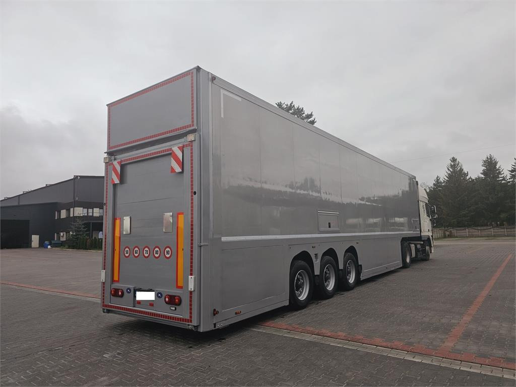 Langendorf DOUBLE LOADING FOR MOTOR COSMETICS Flexliner Inloa - Ρυμούλκα ψυγείο: φωτογραφία 5 Langendorf DOUBLE LOADING FOR MOTOR COSMETICS Flexliner Inloa - Ρυμούλκα ψυγείο: φωτογραφία 5