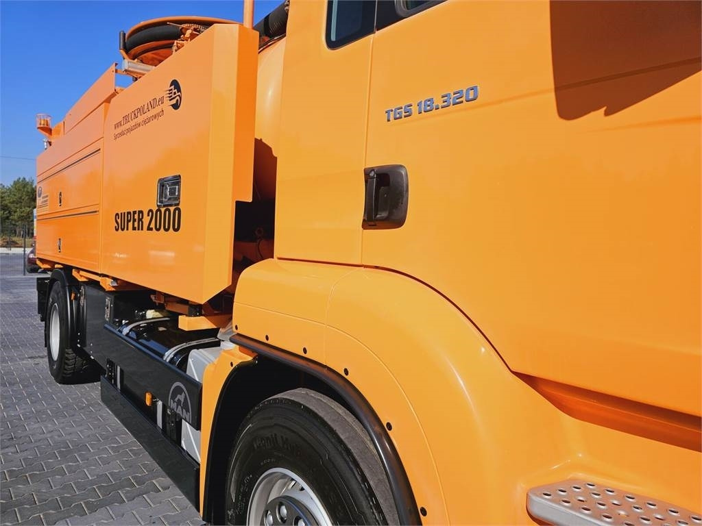 Leasing MAN SUPER 2000 4x2 WUKO RECYKLING for collecting liqui  MAN SUPER 2000 4x2 WUKO RECYKLING for collecting liqui: φωτογραφία 8