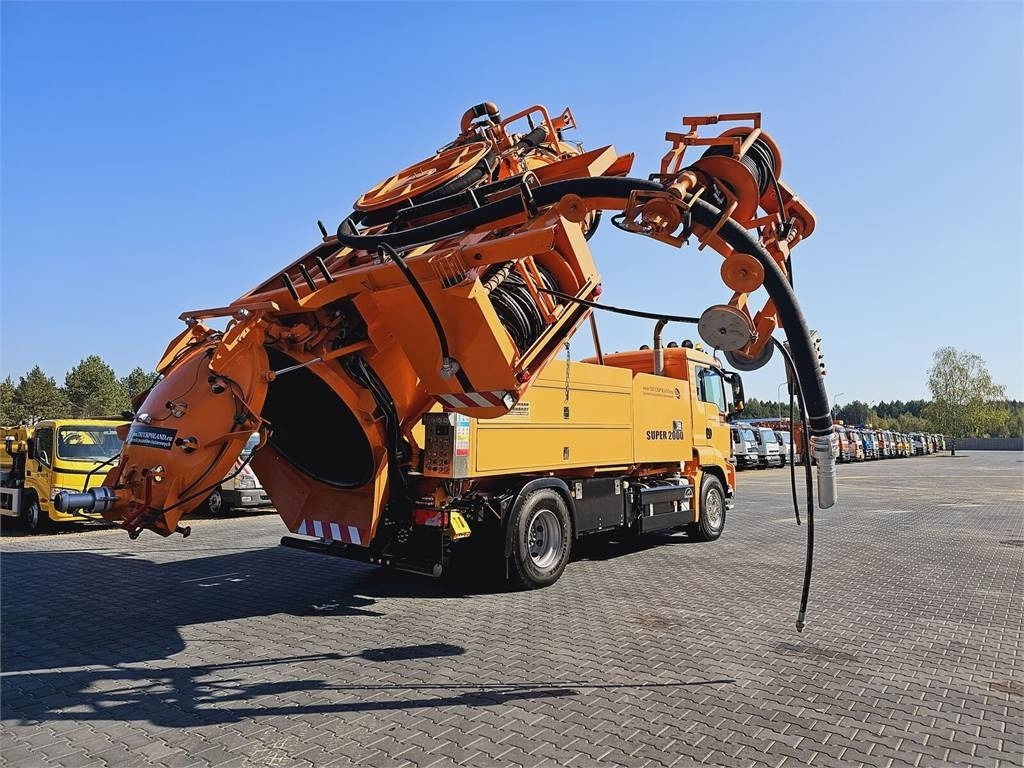 MAN Wiedemann SUPER 2000 4x2 WUKO RECYKLING for collec - Όχημα εκκένωσης βόθρων: φωτογραφία 1 MAN Wiedemann SUPER 2000 4x2 WUKO RECYKLING for collec - Όχημα εκκένωσης βόθρων: φωτογραφία 1