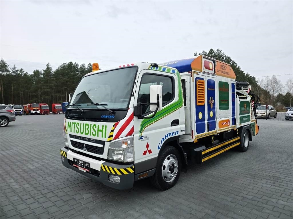 Mitsubishi CANTER odkurzacz koparka ssąca Saugbagger CITY SAU - Όχημα εκκένωσης βόθρων: φωτογραφία 3 Mitsubishi CANTER odkurzacz koparka ssąca Saugbagger CITY SAU - Όχημα εκκένωσης βόθρων: φωτογραφία 3