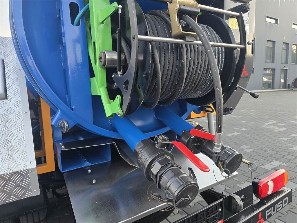 Όχημα εκκένωσης βόθρων Mitsubishi ROM KOKS SMART COMBI WUKO HOT WATER FOR CLEANING S: φωτογραφία 16 Όχημα εκκένωσης βόθρων Mitsubishi ROM KOKS SMART COMBI WUKO HOT WATER FOR CLEANING S: φωτογραφία 16