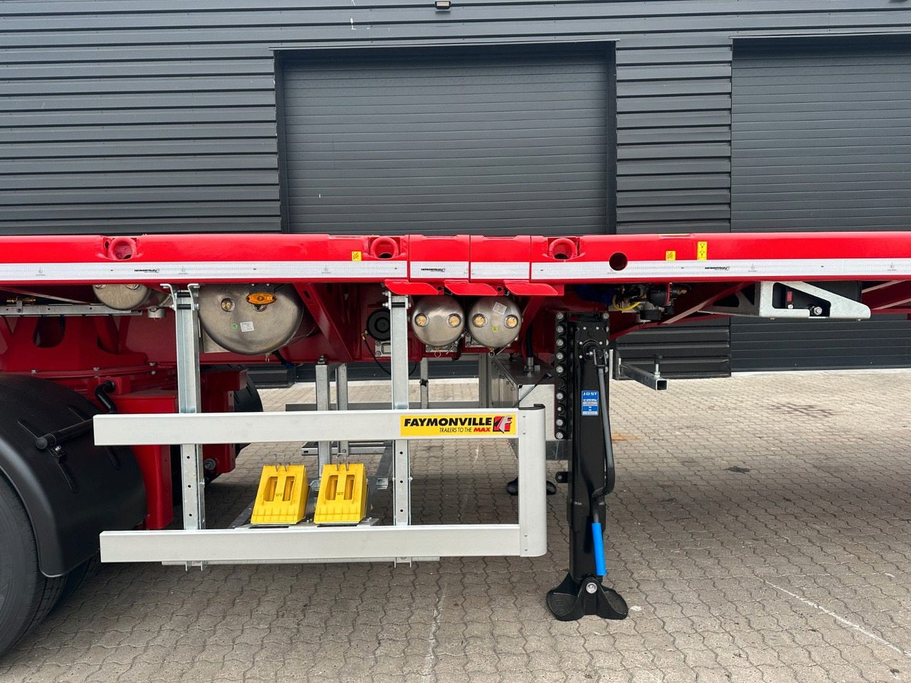 Faymonville 4 achs Telemax AAA / 36.000 mm - Επικαθήμενο με χαμηλό δάπεδο: φωτογραφία 5 Faymonville 4 achs Telemax AAA / 36.000 mm - Επικαθήμενο με χαμηλό δάπεδο: φωτογραφία 5