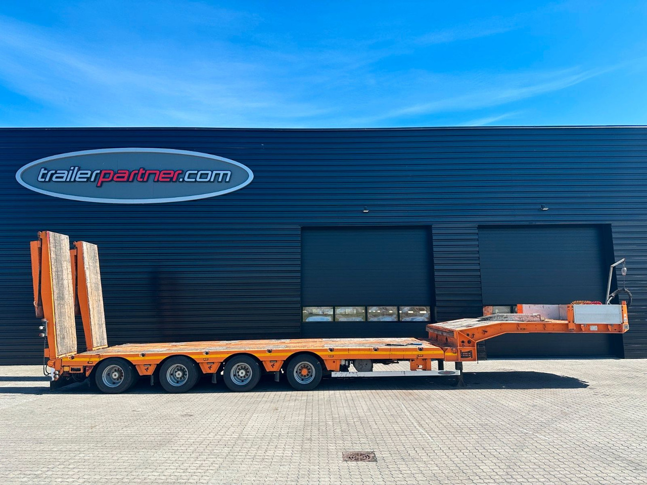 Faymonville Multimax 4 achs tieflader / Hydr. verbretiterung Faymonville Multimax 4 achs tieflader / Hydr. verbretiterung - Επικαθήμενο με χαμηλό δάπεδο: φωτογραφία 1 Faymonville Multimax 4 achs tieflader / Hydr. verbretiterung Faymonville Multimax 4 achs tieflader / Hydr. verbretiterung - Επικαθήμενο με χαμηλό δάπεδο: φωτογραφία 1