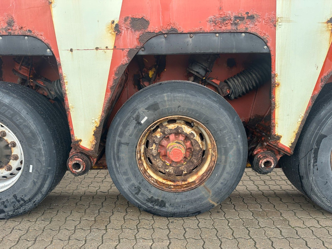 Faymonville Prefamax 3 achs inndenlader - Επικαθήμενο με χαμηλό δάπεδο: φωτογραφία 5 Faymonville Prefamax 3 achs inndenlader - Επικαθήμενο με χαμηλό δάπεδο: φωτογραφία 5